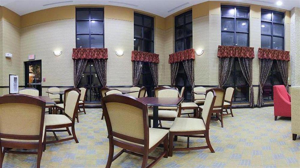 西辛辛那提快捷假日酒店 Dent 外观 照片